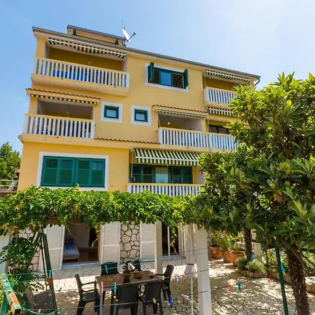 Appartamento 2 Bedroom Gorgeous In Crikvenica