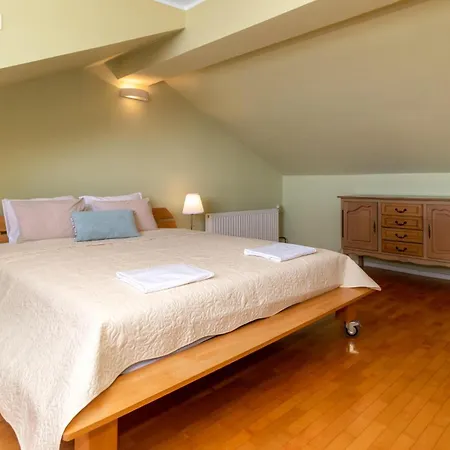 2 Bedroom Gorgeous In * Crikvenica
