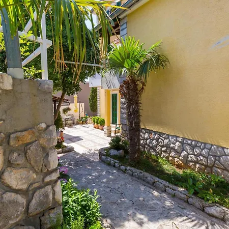 2 Bedroom Gorgeous In * Crikvenica