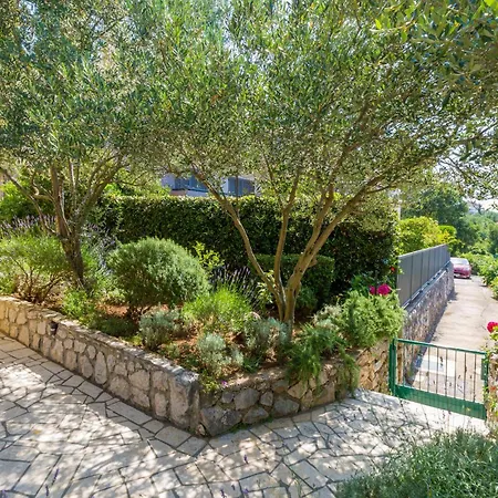 Lejlighed 2 Bedroom Gorgeous In *